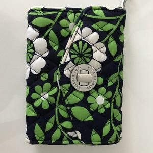 NWOT Vera Bradley Clutch/Wallet in Lucky You